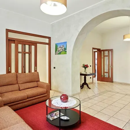 Balcony Apartman *