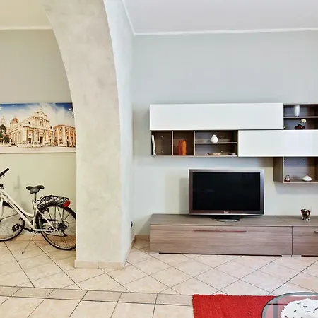 Balcony Apartman